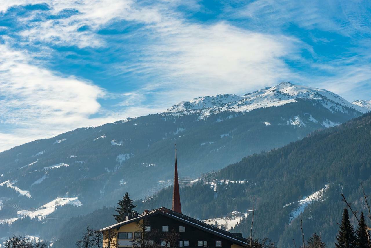 Hotel Standlhof Zillertal Uderns Luaran gambar